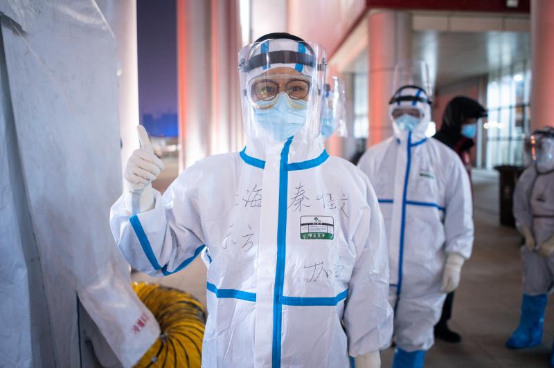 上观直击|武汉抗疫进入"总攻"阶段 ,再增床位,全面覆盖对"四类人"隔离