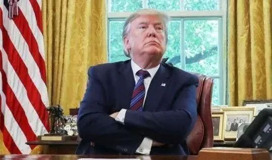 因为新冠肺炎美俄又杠上了！金一南：这是一场信息战