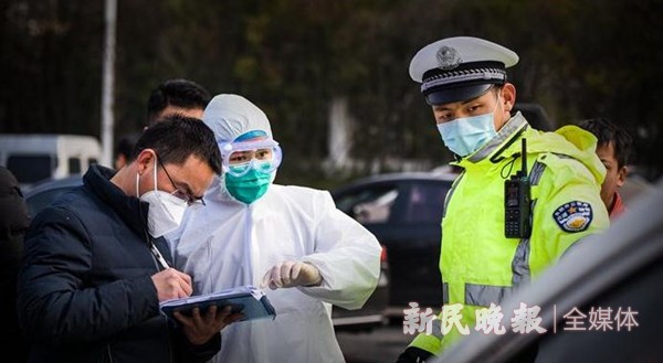 纪实 就是因为那一眼—来自抗疫一线的警察故事