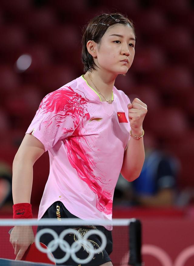 金牌内战,陈梦战胜孙颖莎问鼎乒乓球女单冠军,"我的时代到来了!