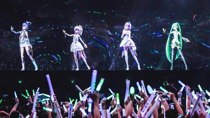 全球首个虚拟偶像或许是诞生于2007年的"初音未来",她的《甩葱歌》