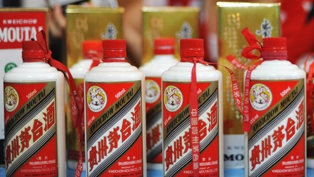 变味的茅台：酒不是用来炒的，更不是用来腐的