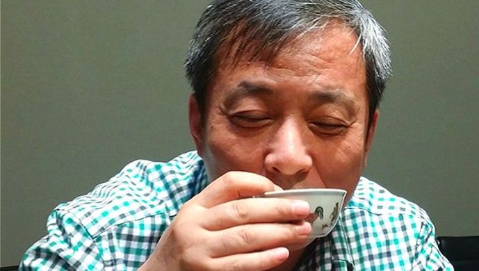 刘益谦:10亿拍裸女,45亿救市--上海观察