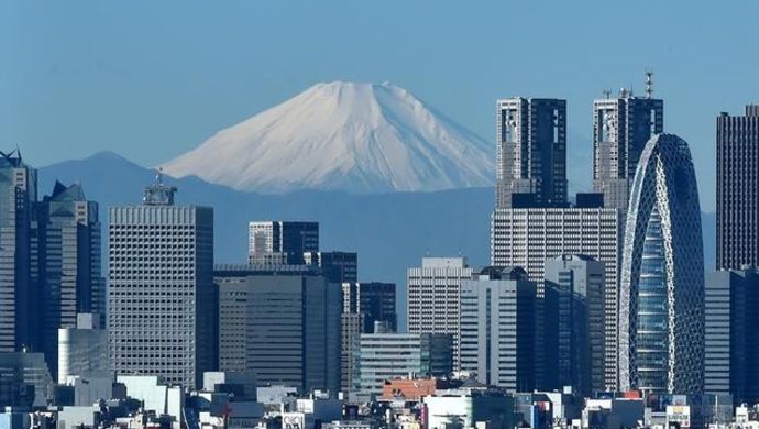 摘要:最近国内有篇文章很火,大意是说日本房价下跌导致几代人都被房子
