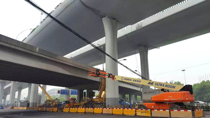 中环高架沪太路事故桥体修复启动