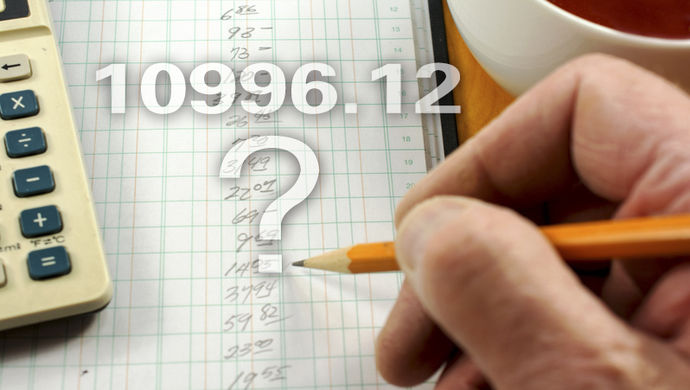 女子工资卡透支30元滞纳金过万 银行称还30即