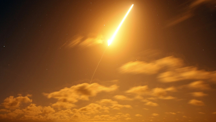 前俄军司令曝俄已有海底弹道导弹,从贝加尔湖