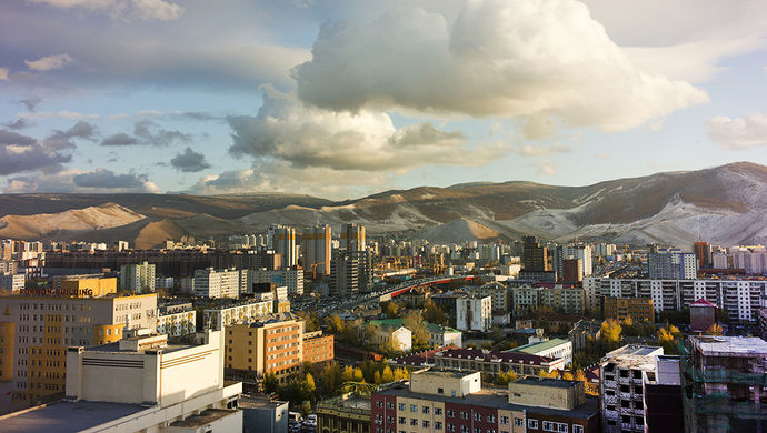 民众最想改善经济,蒙古国总统候选人们却忙着