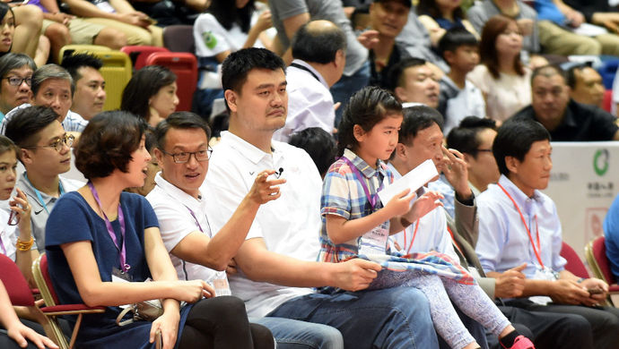 赚得盆满钵满的NBA寻思扩军,这对姚明和刚上