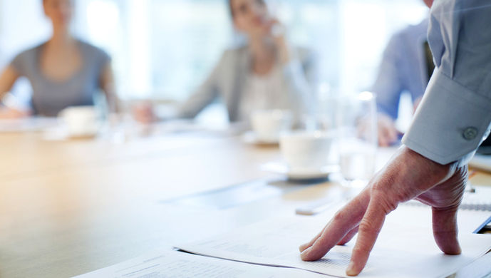 护航引进来走出去,上海以政府公共服务方式