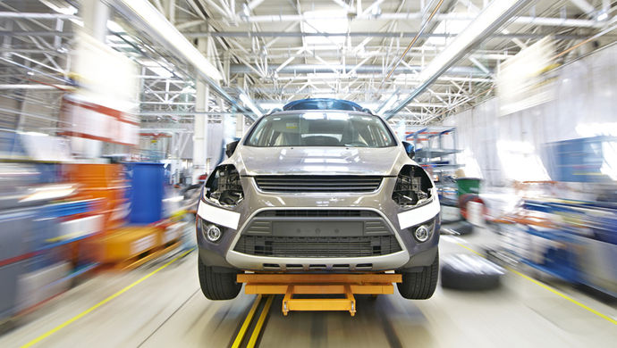 从上海临港到河南郑州,上海汽车工业为何逆风