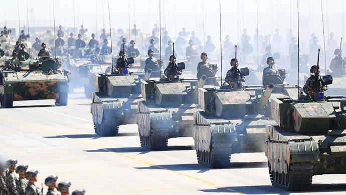 军事专家陈虎点评朱日和大阅兵:我们会有更多能“掀桌子”的武器--上观