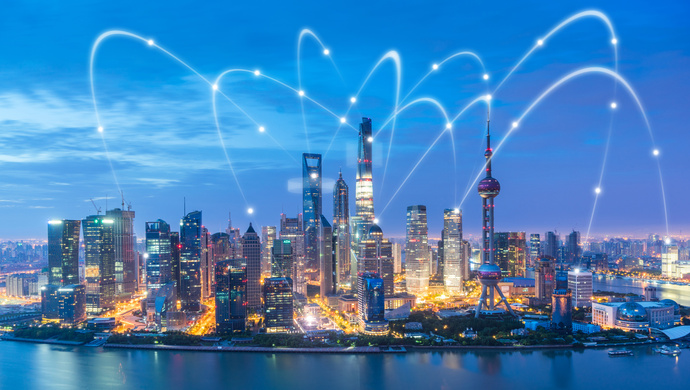 为打响“上海购物”品牌提供政策制度供给，市区两级商务部门走访企业