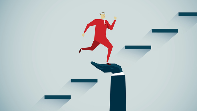 在党旗下成长征文:沐浴党性光辉 感悟自我成长_干部成长_干部成长 天花板现象