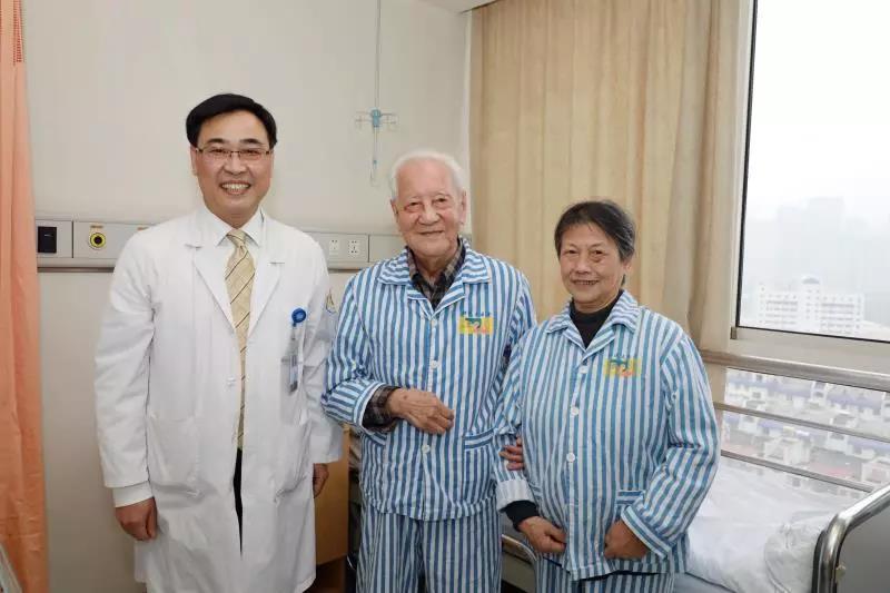 今日最暖新闻!93岁“中国核潜艇之父”重获光明:我还要为国家再工作20年!