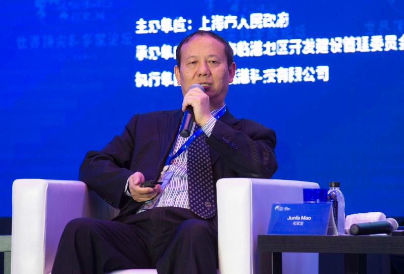ai人工智能对白_ai人工智能的全称_阿里ai人工智能平台