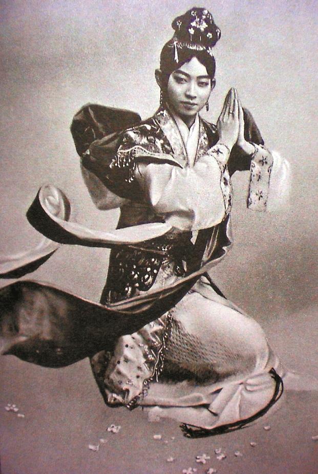 梅兰芳《天女散花》剧照