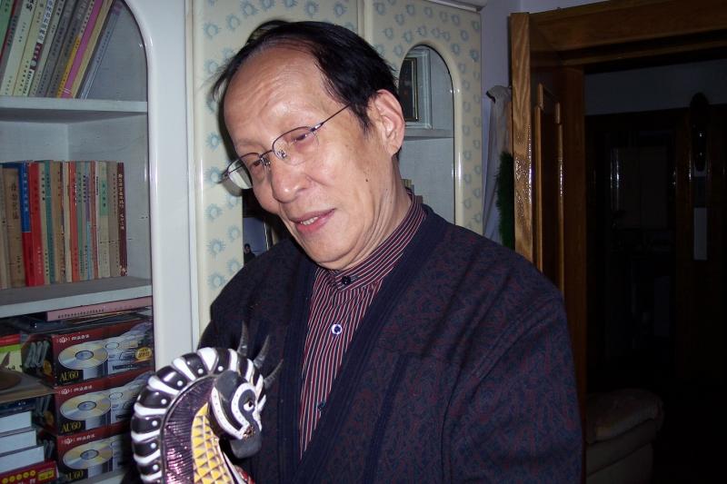 "不喜欢匠喜欢艺"的常宝华,用新衬衫的包装盒写作