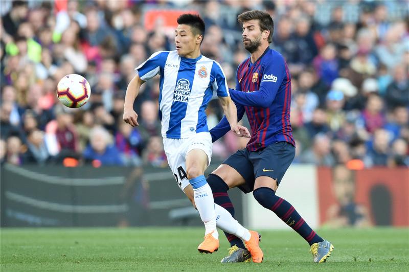 梅西,武磊真的走了很远的路,才站在了你的面前