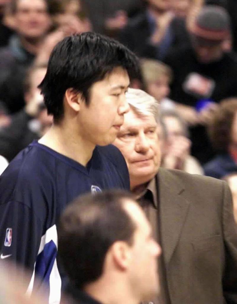 诺维茨基：本以为会像邓肯一样退役就销声匿迹 没想到会做评论员_诺维茨基退役_王治郅遗憾