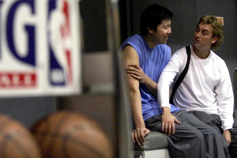 王治郅遗憾_诺维茨基：本以为会像邓肯一样退役就销声匿迹 没想到会做评论员_诺维茨基退役