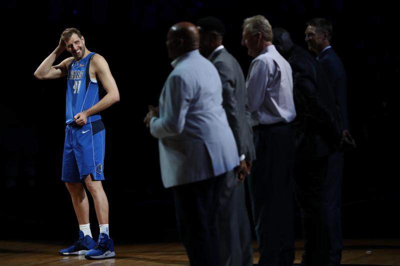 诺维茨基退役_诺维茨基：本以为会像邓肯一样退役就销声匿迹 没想到会做评论员_王治郅遗憾