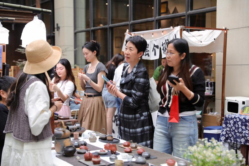 图片[16]-​金山黄浦两区携手举办文创集市，并签下深度联动合作的“黄金之盟”-上淘有品虚拟资源下载