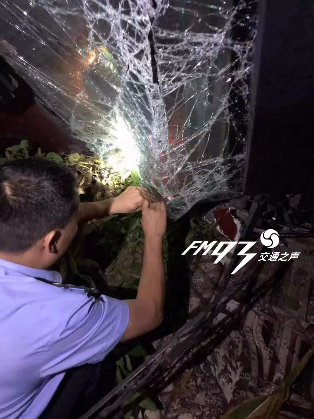 “老婆，我花了200元，报备一下…”