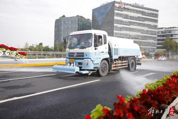 上海全城 大扫除 四叶草 周边区域可 席地而坐