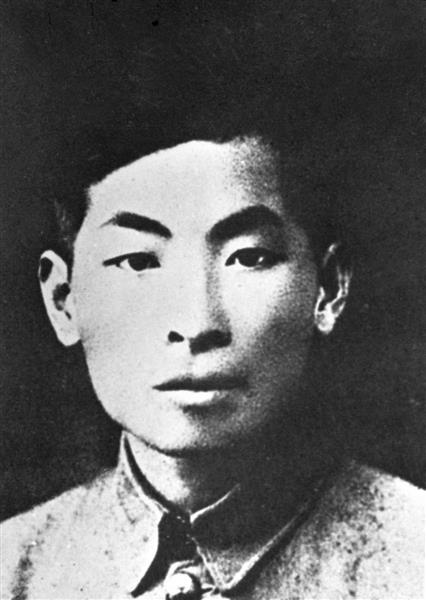 80多年前，一枪未发攻入虹桥机场，烧穿 4 架日军战机！揭秘制胜经过