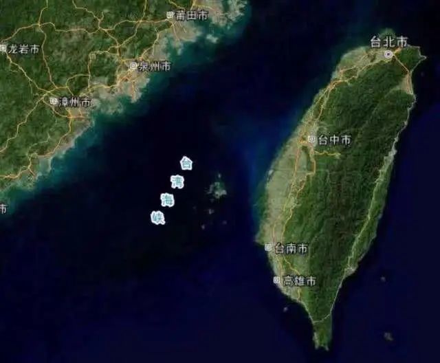 13日清晨,台军在"衡山指挥所"下达演习命令后,正式展开为期5天4夜的"