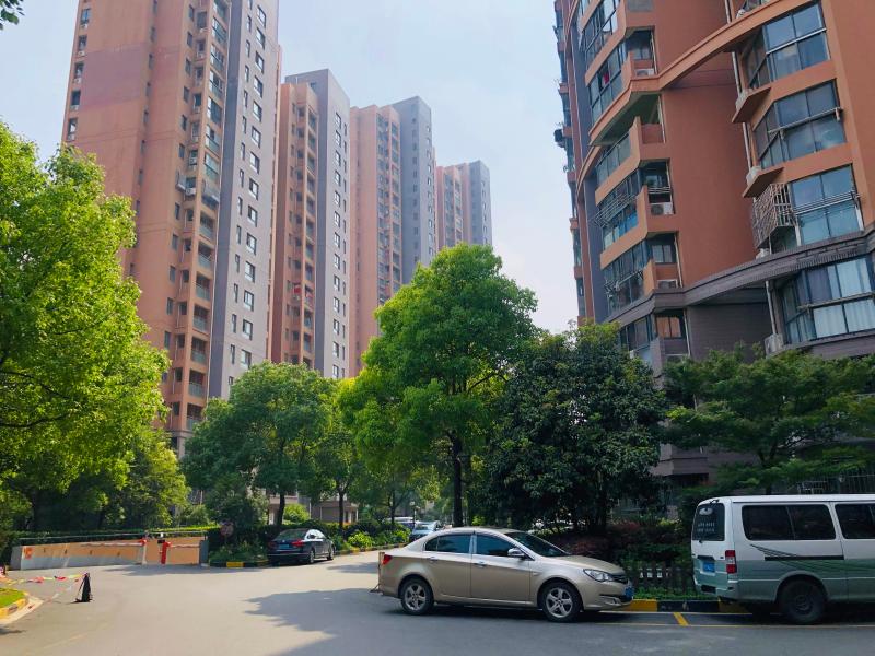 上海一动迁商品房小区多年饱受群租困扰清退野路子二房东真有这么难