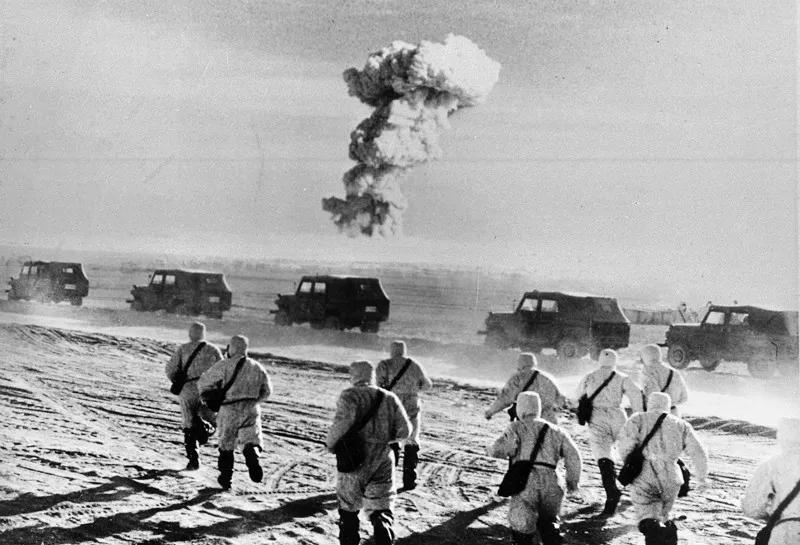 原子弹中国第一颗图片 d6352d26c11448eeafe351ad623086a0.jpg