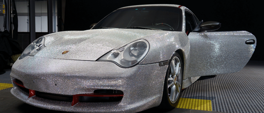 40万颗宝石镶嵌在保时捷跑车上是什么感觉那就来第四届进博会一睹真容