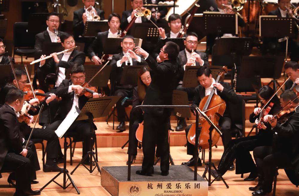 一场天方夜谭的音乐会杭城乐团闪耀申城