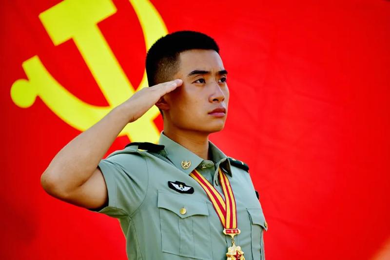 一等功臣,再获殊荣!