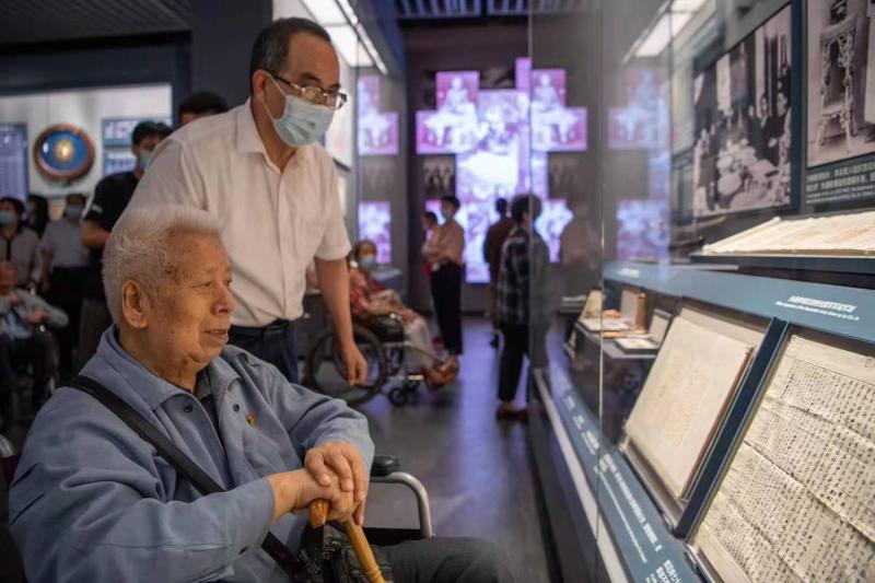 老人轮椅什么牌子好刚开放就成“爆款”，95岁老人坐着轮椅也要来看看，这里究竟有何魅力_https://www.jmylbn.com_新闻资讯_第2张