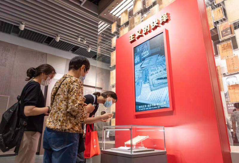 老人轮椅什么牌子好刚开放就成“爆款”，95岁老人坐着轮椅也要来看看，这里究竟有何魅力_https://www.jmylbn.com_新闻资讯_第4张