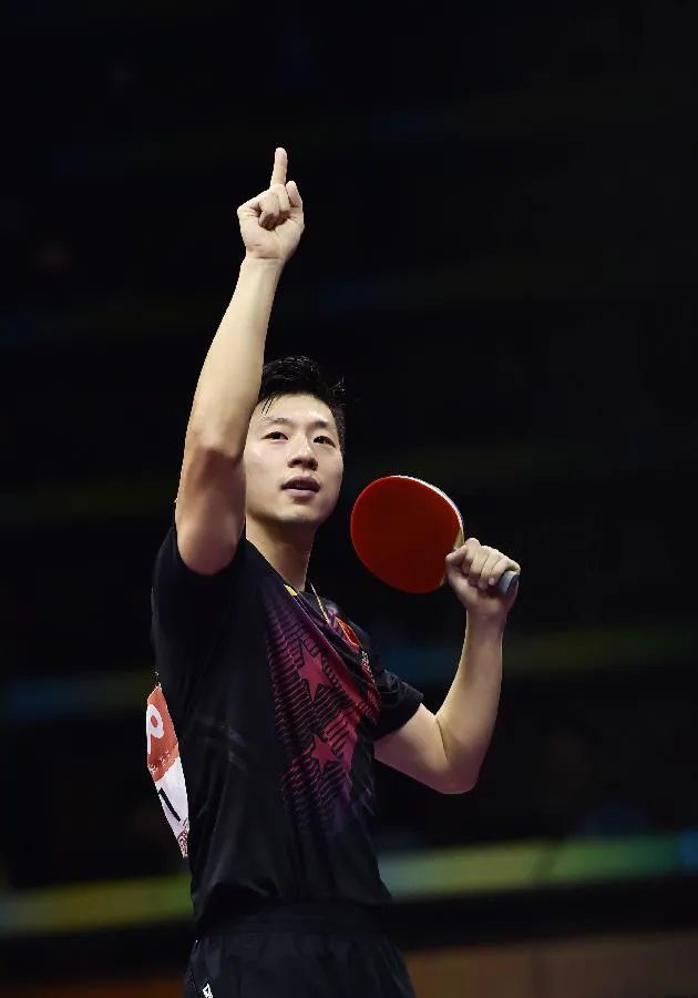 2015年,马龙终于在苏州拿到世乒赛冠军.图源:新华社