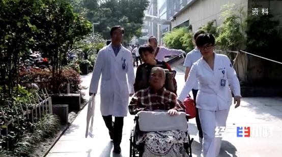 手电极怎么用科幻照进现实！72岁高位截瘫患者竟能用“意念”操纵电脑打麻将_https://www.jmylbn.com_新闻资讯_第2张