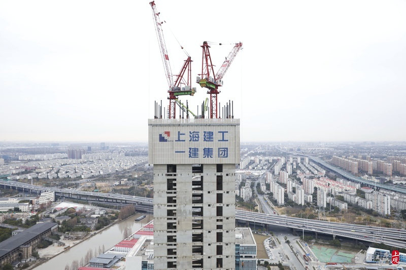 张江举办“新年爱心坊”,为申城建设者送去温暖
