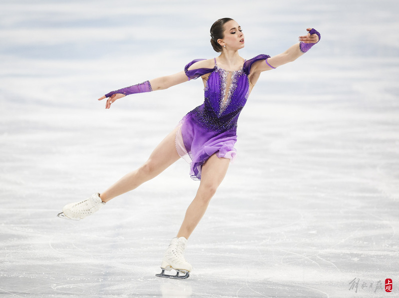 俄罗斯三套娃惊艳冬奥冰场花滑短节目拿下第一第二和第四名