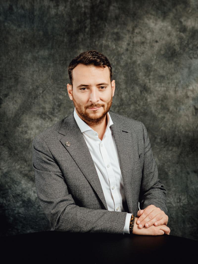 朱立安我们正在改变人们看待中国产品的方式老外讲故事海外员工看中国