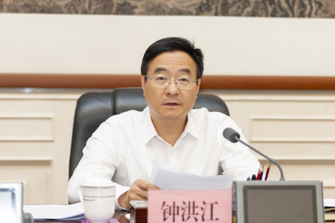 陕西省副省长钟洪江进京履新