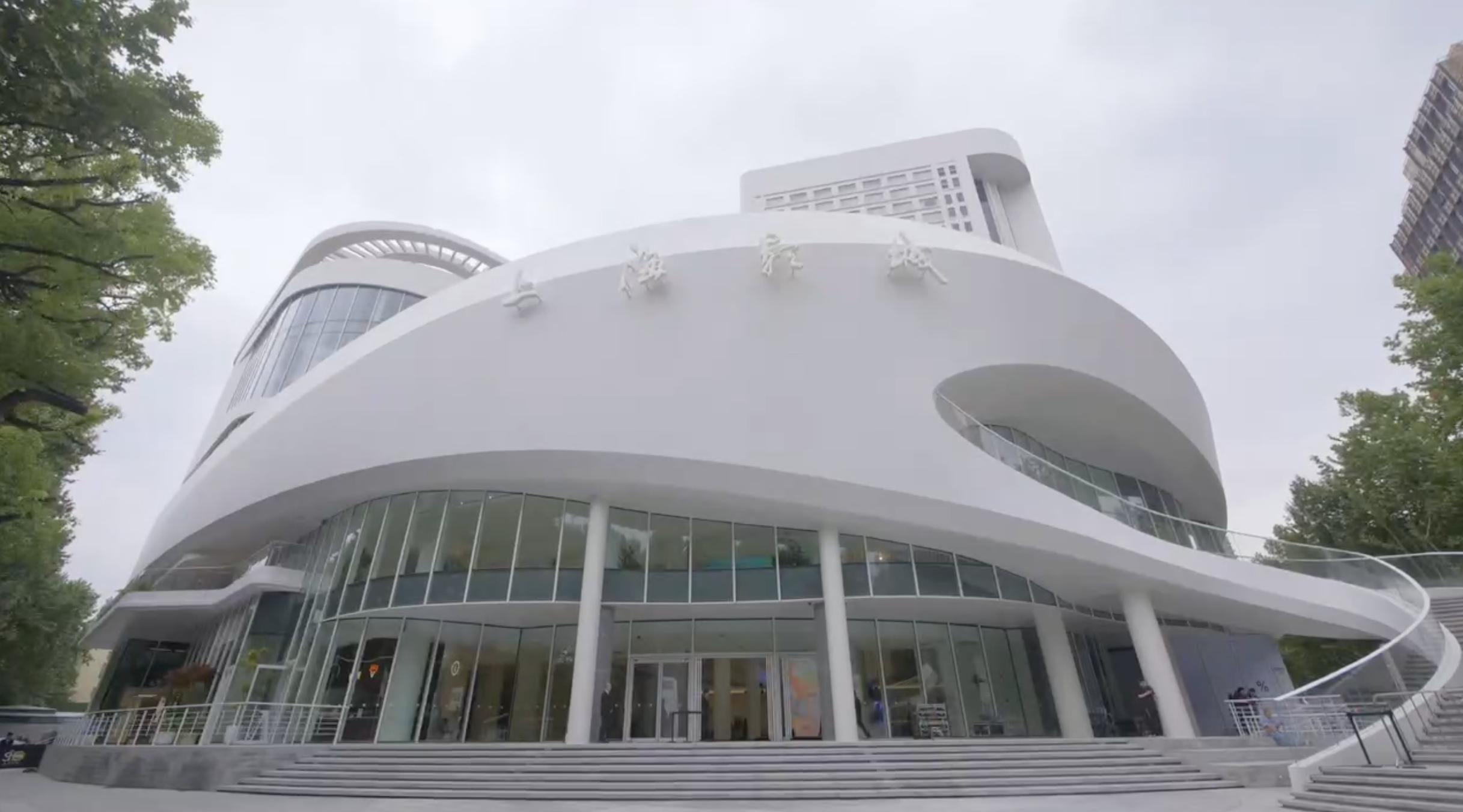 上海影城破阶市中心的公共空间这样挤出来