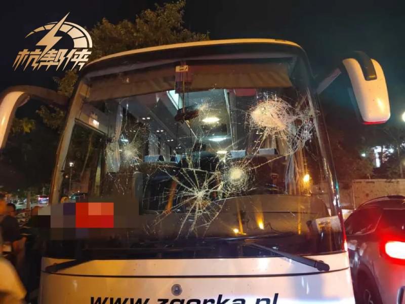 法国骚乱持续：奥运施工地遭破坏_长治到临汾大巴在哪下车_遇虎袭女子道歉