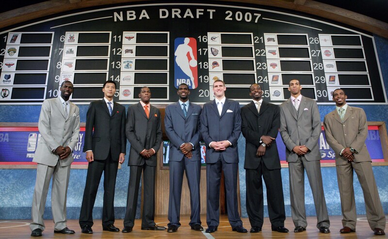 再见易建联不舍08黄金一代