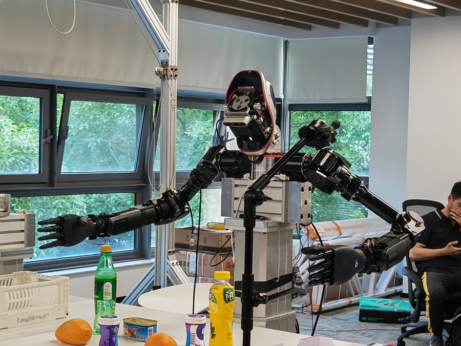 总理回上海就为这个会!AI王者,何以上海?纵有优势,从不想“躺赢”…… 总理回上海就为这个会!AI王者,何以上海?纵有优势,从不想“躺赢”……