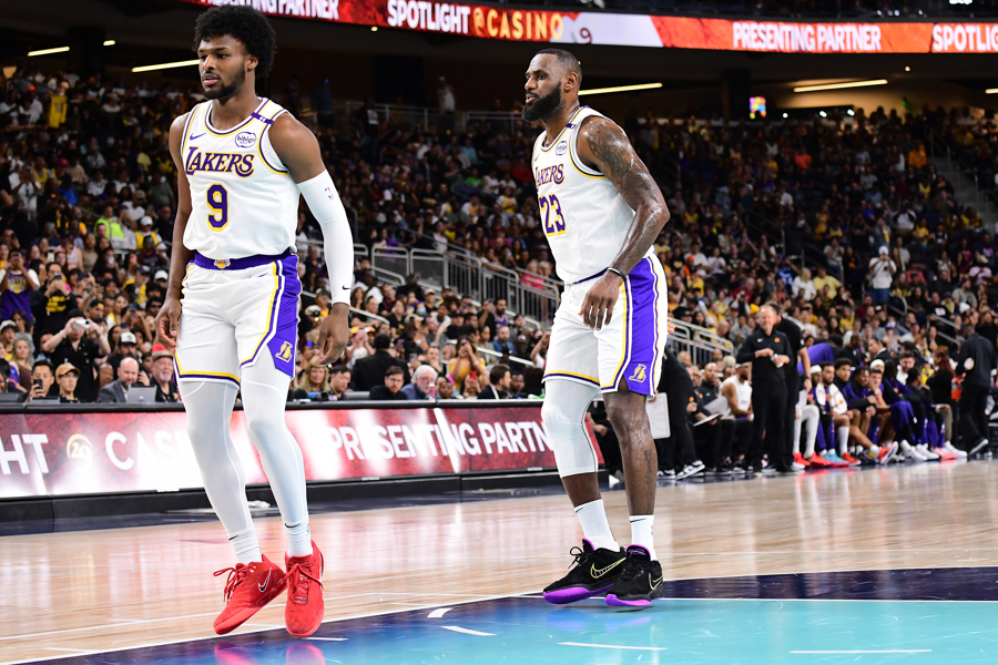 河村勇辉拼命，布朗尼拼爹，但终究殊途同归！因为NBA从来不养弱者