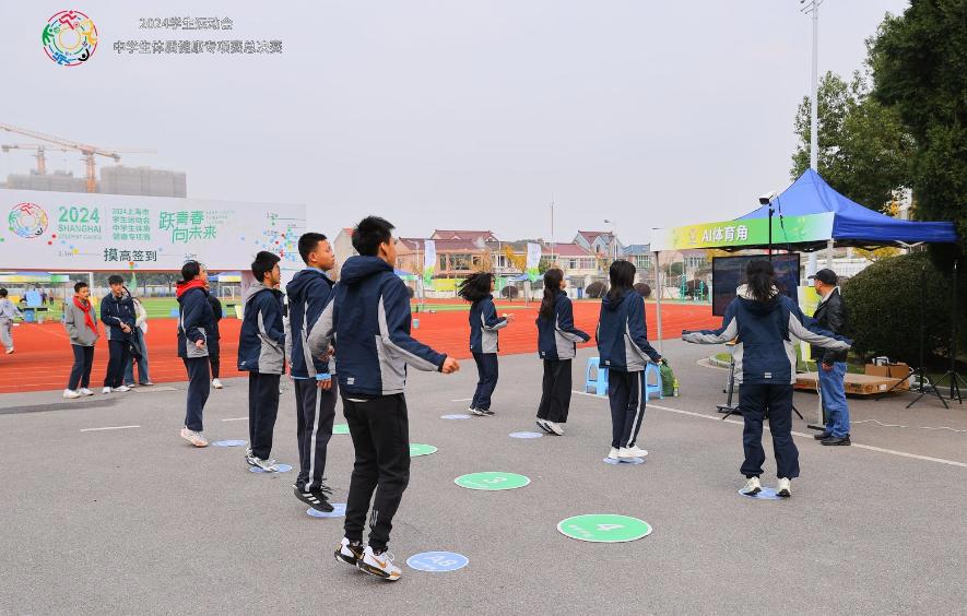 吸引更多普通学生参与锻炼，学生运动会体质健康专项赛线上线下“总动员”